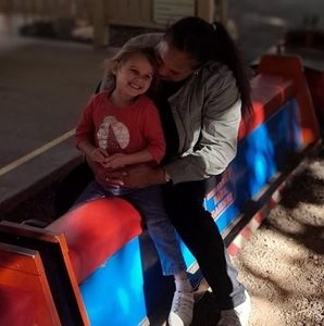 Meet your Posher, Hazel